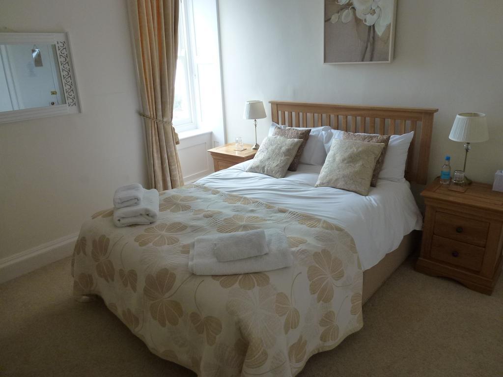 The Manor House Hotel Puncknowle Bilik gambar